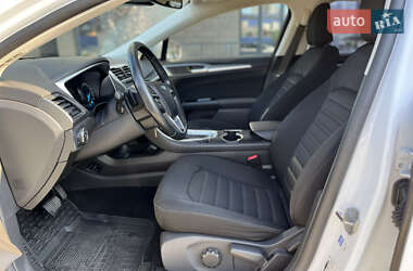 Лифтбек Ford Mondeo 2017 в 