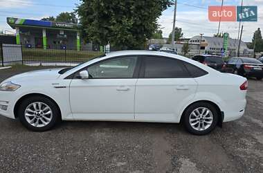Седан Ford Mondeo 2012 в Чернігові