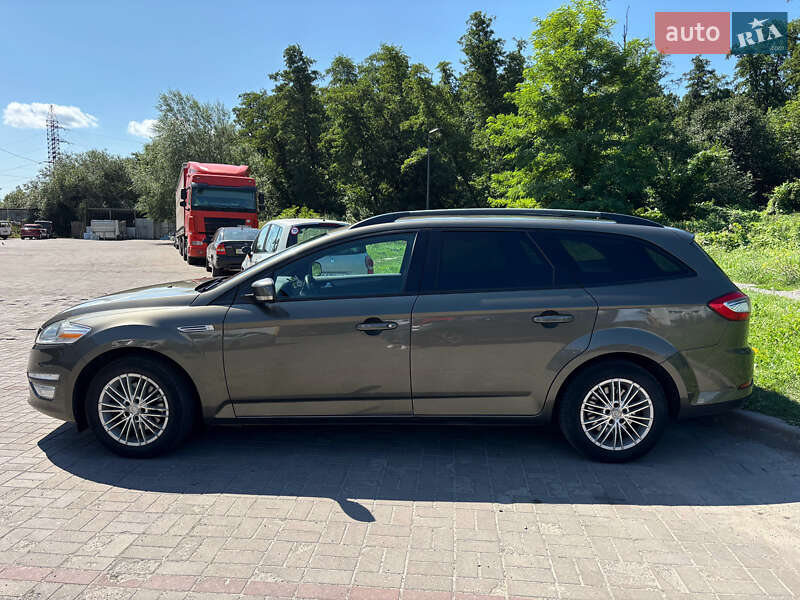 Универсал Ford Mondeo 2011 в Львове