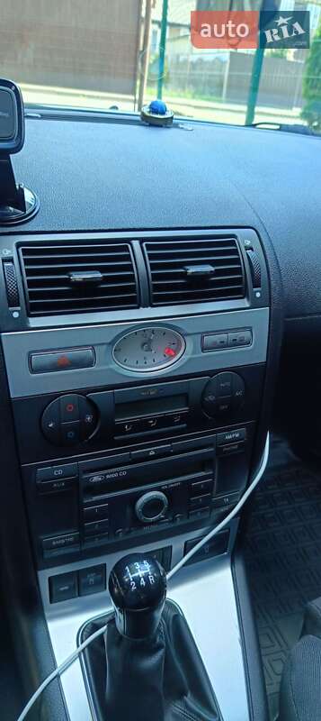 Ліфтбек Ford Mondeo 2003 в Вінниці