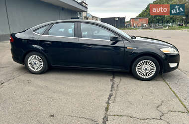 Седан Ford Mondeo 2009 в 
