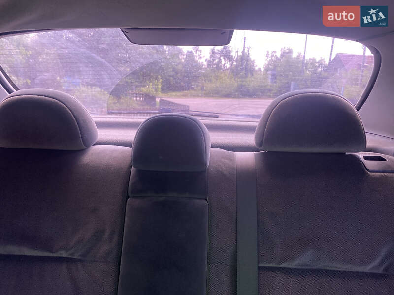 Лифтбек Ford Mondeo 2000 в Вышгороде