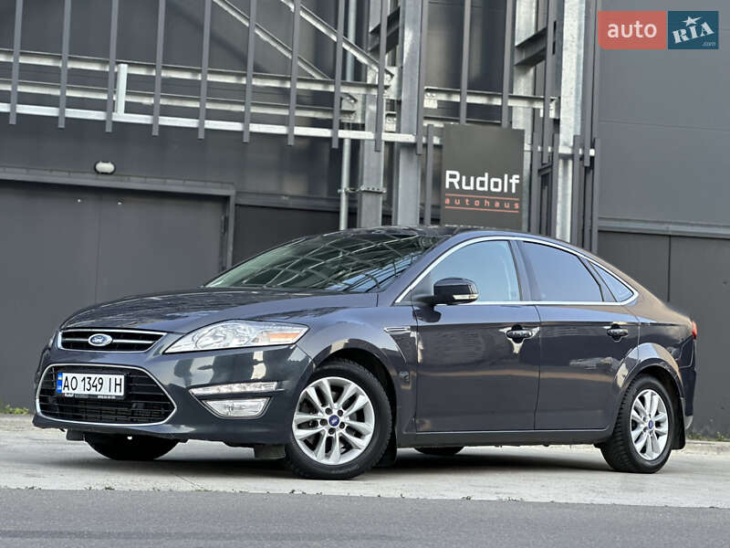 Лифтбек Ford Mondeo 2013 в Киеве