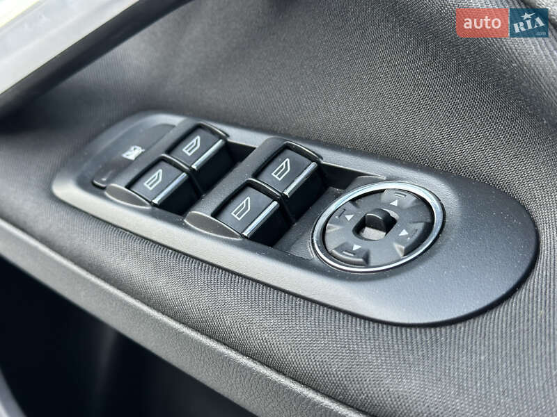 Лифтбек Ford Mondeo 2013 в Киеве