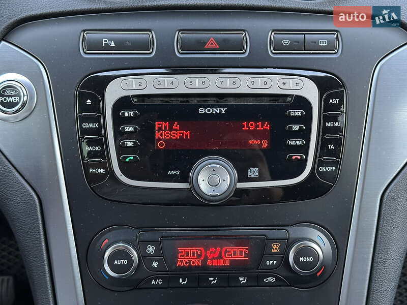 Лифтбек Ford Mondeo 2013 в Киеве
