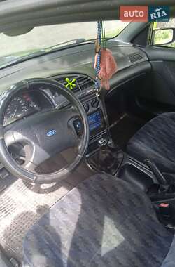 Седан Ford Mondeo 1994 в Горохове