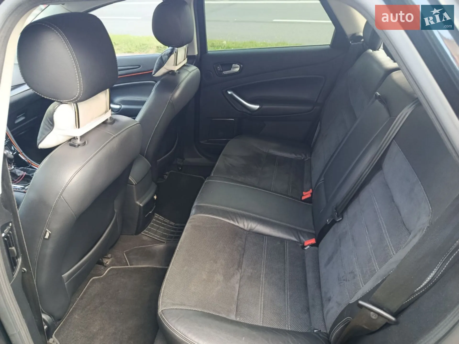 2010 Ford Mondeo - мініатюра 13