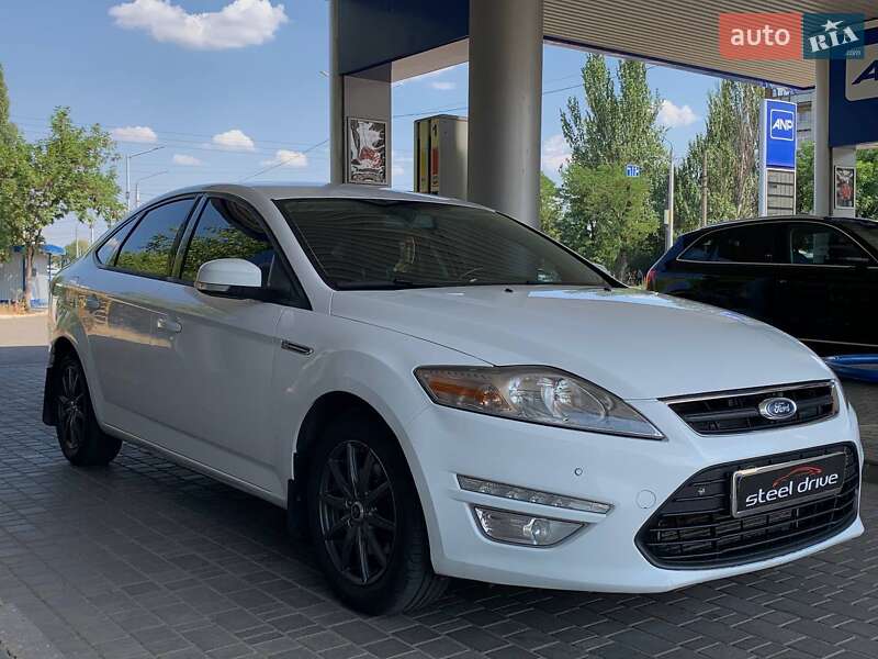 Седан Ford Mondeo 2013 в Николаеве