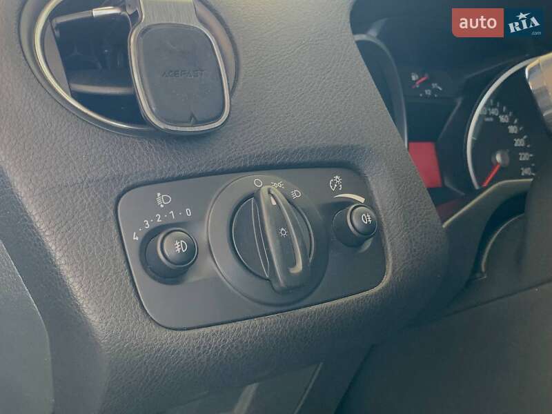 Седан Ford Mondeo 2013 в Николаеве