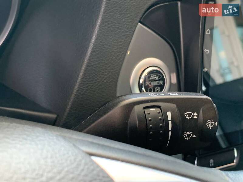 Седан Ford Mondeo 2013 в Николаеве