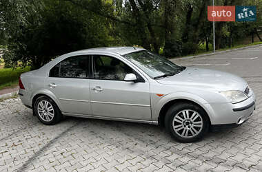 Седан Ford Mondeo 2001 в 