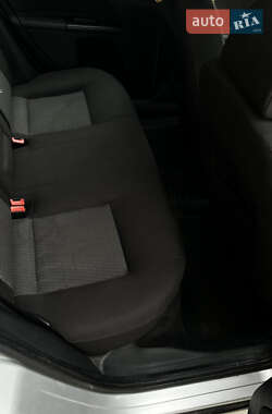 Седан Ford Mondeo 2001 в 