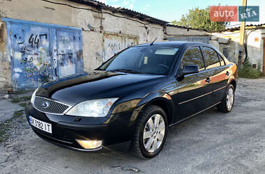Седан Ford Mondeo 2004 в Звягелі