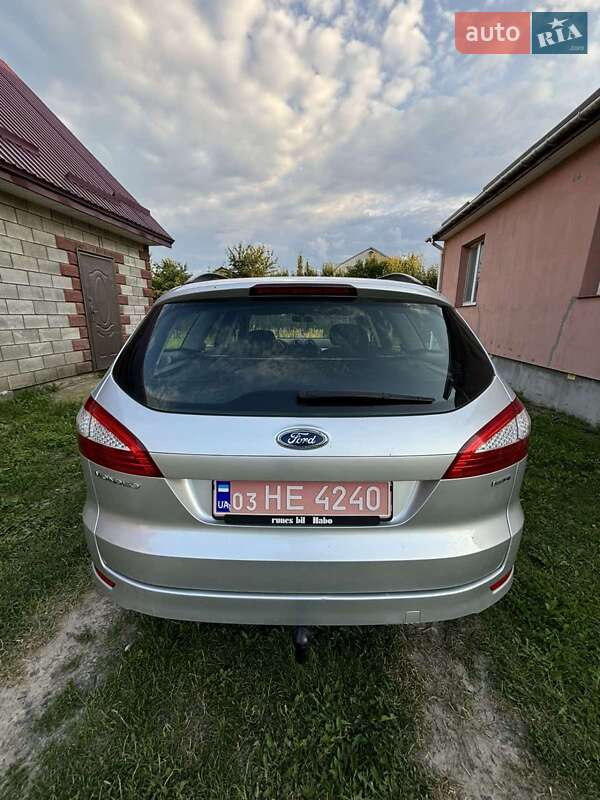 Универсал Ford Mondeo 2010 в Ровно