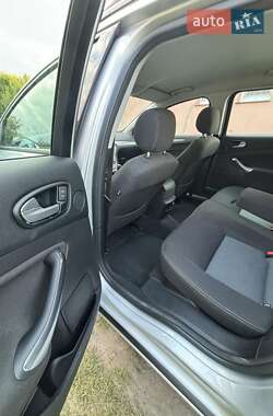Универсал Ford Mondeo 2010 в Ровно
