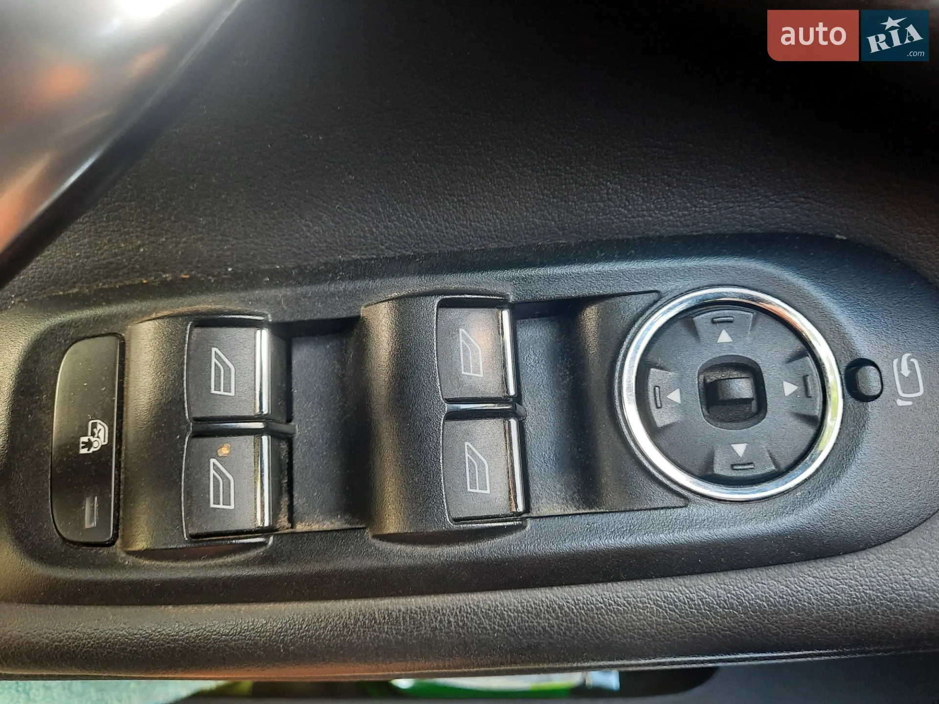 2012 Ford Mondeo - мініатюра 24