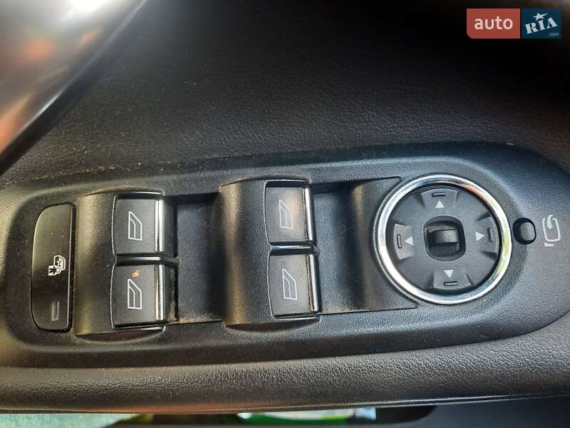 Седан Ford Mondeo 2012 в Дніпрі фото 24 Седан Ford Mondeo 2012 в Дніпрі