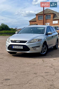 Універсал Ford Mondeo 2011 в Чернігові