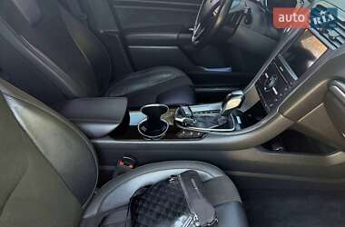 Лифтбек Ford Mondeo 2016 в 
