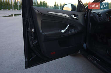 Лифтбек Ford Mondeo 2008 в 
