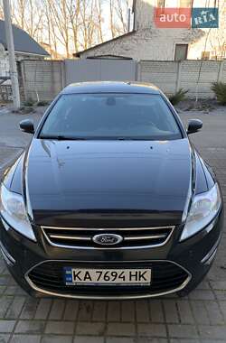 Седан Ford Mondeo 2011 в Святопетрівське