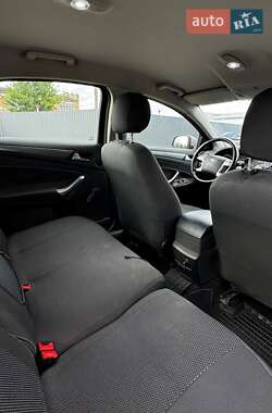 Седан Ford Mondeo 2010 в 