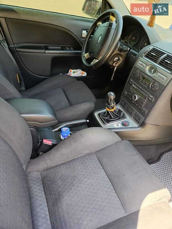Универсал Ford Mondeo 2004 в Николаеве