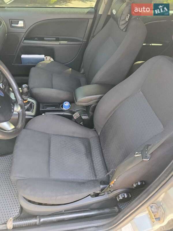 Универсал Ford Mondeo 2004 в Николаеве