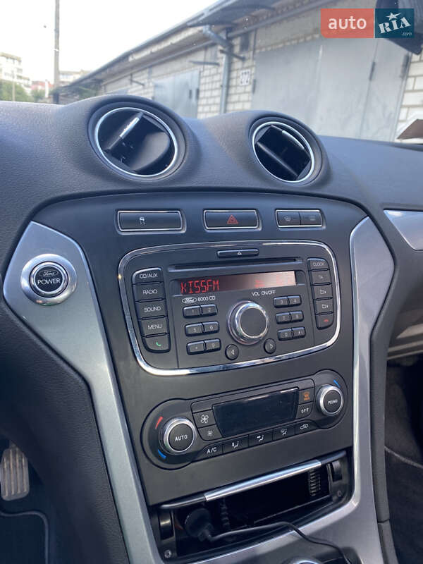 Седан Ford Mondeo 2011 в Борисполе