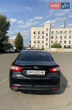 Седан Ford Mondeo 2016 в 