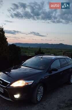 Универсал Ford Mondeo 2010 в Долине
