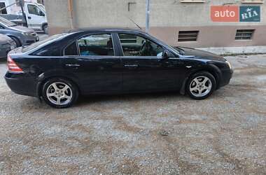 Лифтбек Ford Mondeo 2006 в 