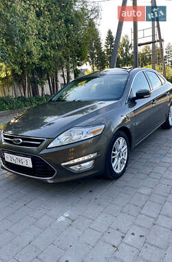 Седан Ford Mondeo 2012 в Луцке