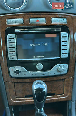 Лифтбек Ford Mondeo 2008 в 