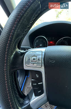 Лифтбек Ford Mondeo 2008 в 