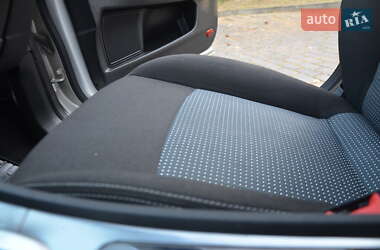 Седан Ford Mondeo 2013 в 