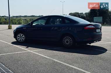 Лифтбек Ford Mondeo 2009 в 