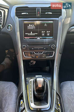 Универсал Ford Mondeo 2015 в 