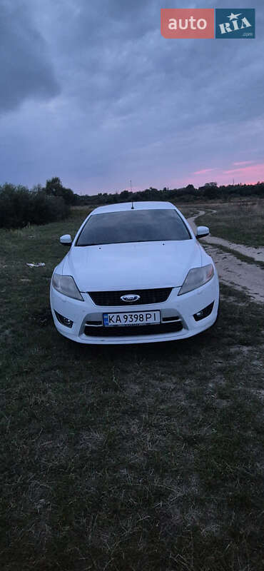 Лифтбек Ford Mondeo 2008 в Киеве