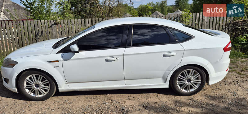 Лифтбек Ford Mondeo 2008 в Киеве