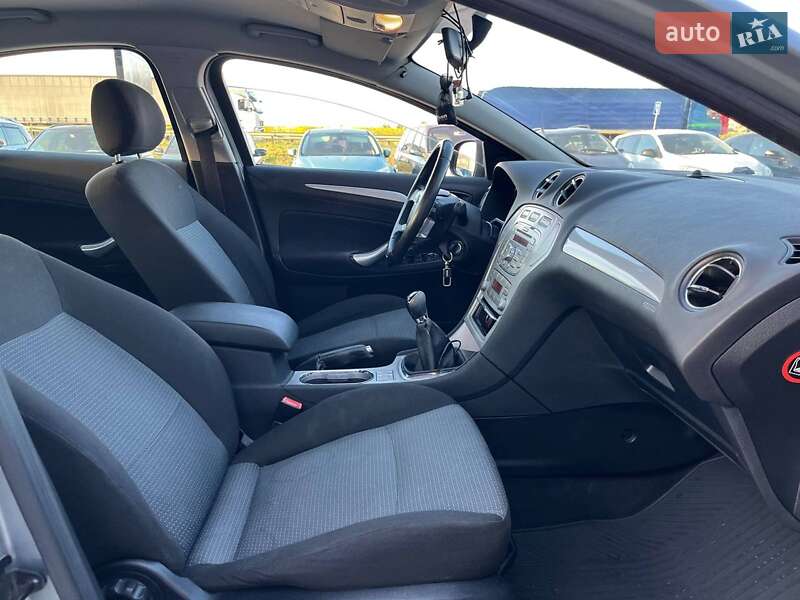 Седан Ford Mondeo 2008 в Львове