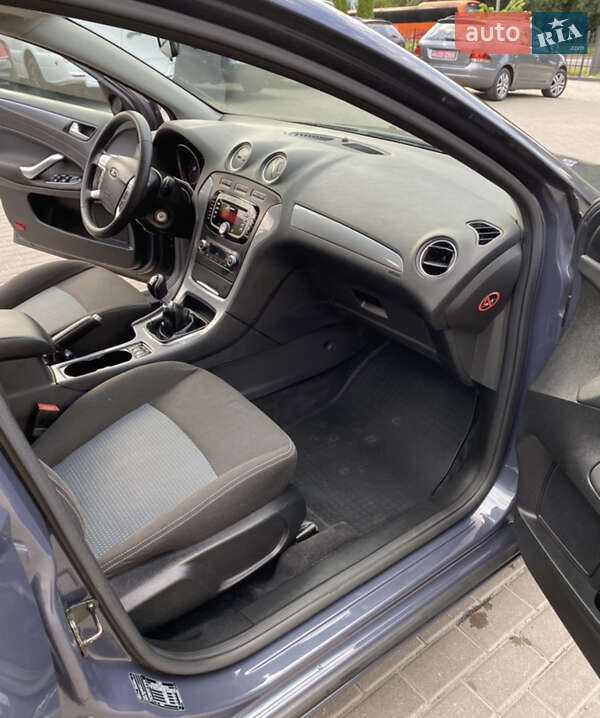 Універсал Ford Mondeo 2011 в Шепетівці фото 10 Універсал Ford Mondeo 2011 в Шепетівці