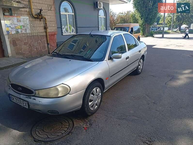 Ford Mondeo 1998