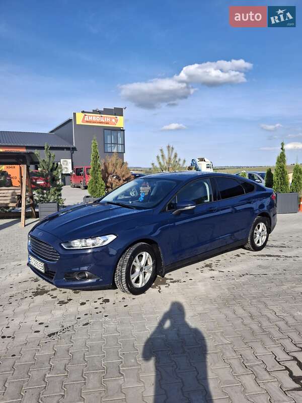 Лифтбек Ford Mondeo 2015 в Тернополе
