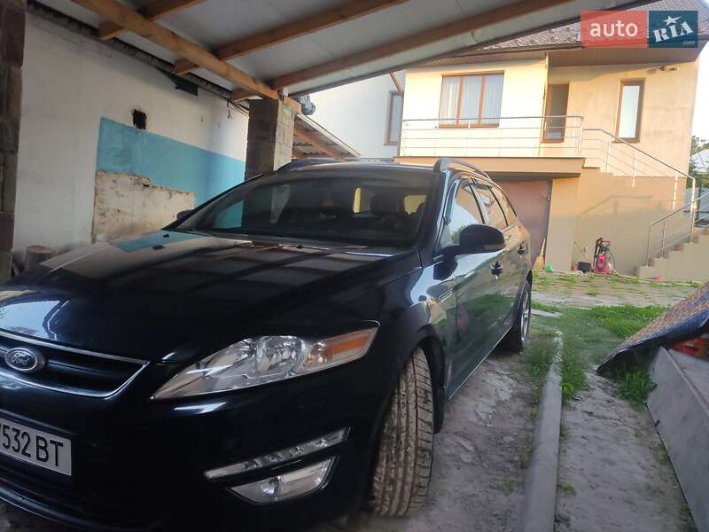 Універсал Ford Mondeo 2011 в Борщеві