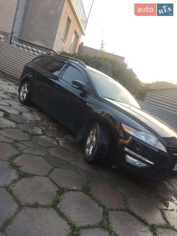 Універсал Ford Mondeo 2011 в Борщеві