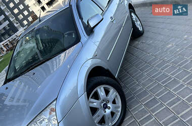 Седан Ford Mondeo 2005 в 