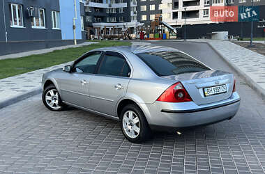 Седан Ford Mondeo 2005 в 