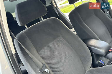 Седан Ford Mondeo 2005 в 