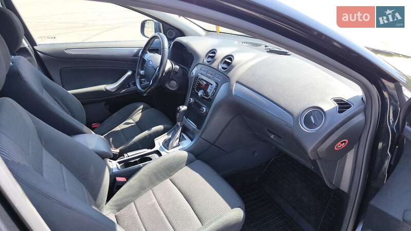 Седан Ford Mondeo 2012 в Днепре